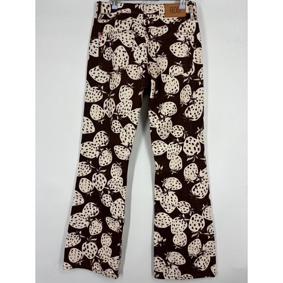 NWOT BDG Brown and White Strawberry Print 90’s Bootcut Jeans 27 - Picture 4 of 5